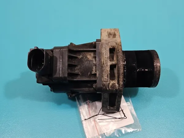 EGR Valve Jeep Grand Cherokee IV WK2 3.0 CRD - K5T70977 17882 image 3