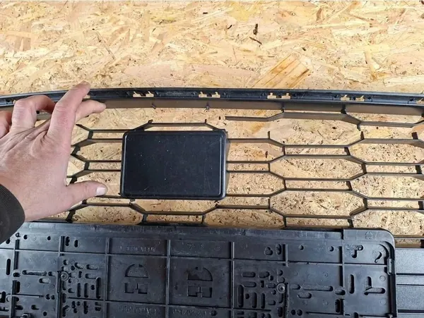 Griglia Inferiore Paraurti Anteriore Seat Arona 6F9853667D image 2