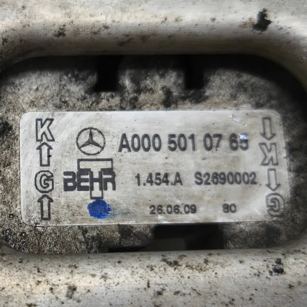 Radiador de óleo Mercedes-Benz B W245 2009 image 7