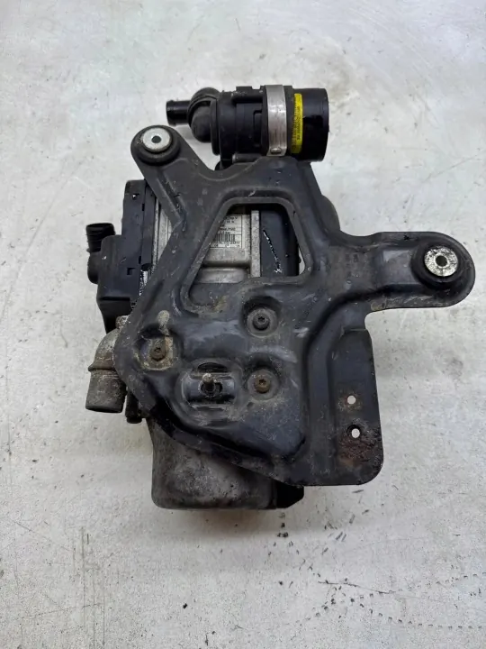 Calentador Webasto OEM 4F0265081L para Audi A6 C6 image 4