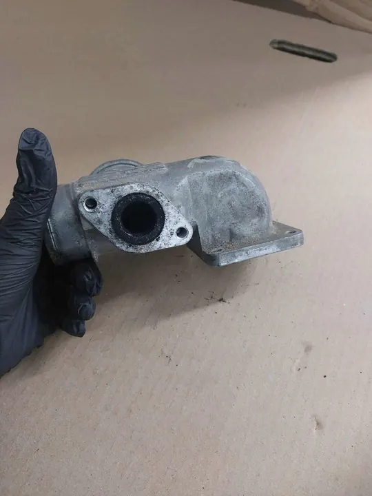 EGR Venttiili Imu VW Transporter T4 2.5 TDI 074129499B image 4