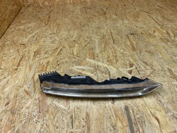 Sinal LED DRL Direito Porsche Cayenne 7P5941182J image 7