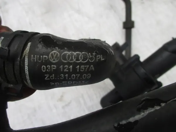 VW POLO FABIA IBIZA IV 1.2TDI Carcasa de Termostato image 2