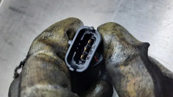 Brandstofdruksensor Renault Laguna II 1.9 DCI H8200418270 image 2