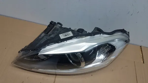 Vasen etuvalaisin Volvo XC60 I Lift Xenon 13-17 image 5