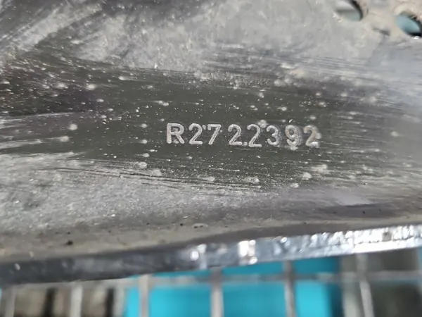 OEM 5Q0505226C Taka-Oikea Pyörännavan Formentor 1.5 TSI image 3