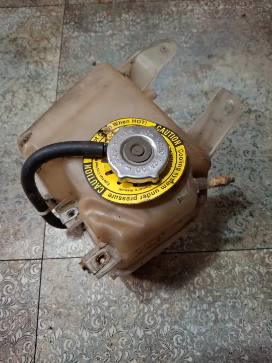 Kühlmittelausgleichsbehälter OEM 04596260AF - Gebraucht image 2