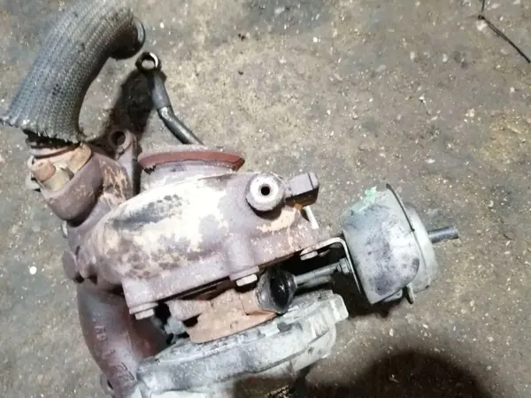 Turbocompressor OEM 55190872 para Opel Vectra C 1.9L Diesel image 3