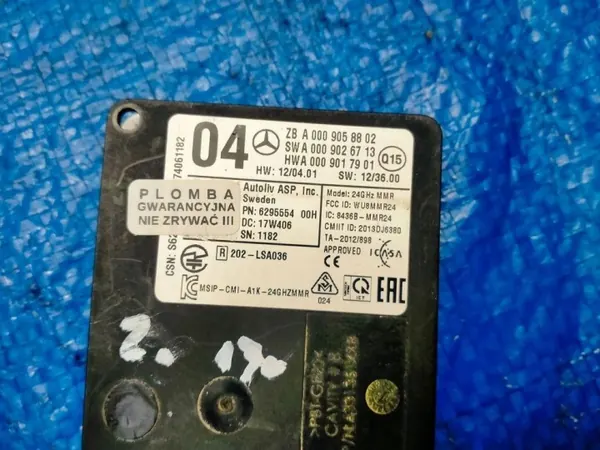 Radar angle mort OEM A0009026713 pour Mercedes W213 image 4