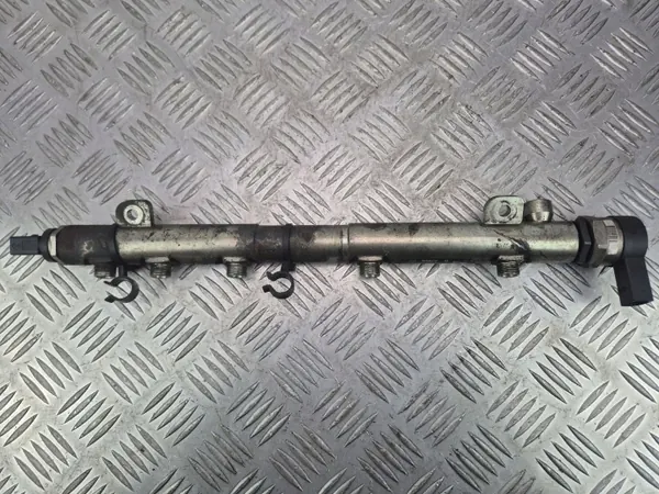 Mercedes-Benz Sprinter W906 Ruiskutus OEM A6460701895 image 2