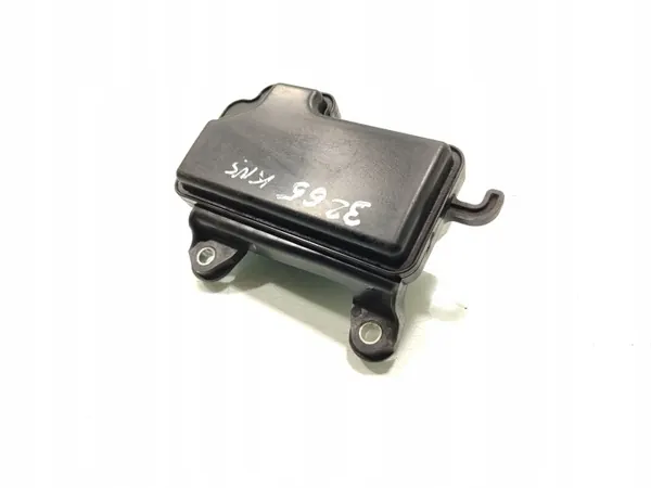 Mazda Tyhjiötankki OEM R2AX20339 CX-7 2.2 Diesel image 2