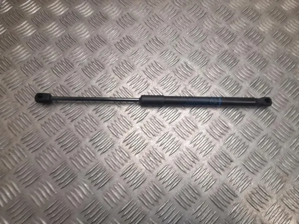Hyundai kaasujousi OEM 81161-KL000 IONIQ 6:lle image 2