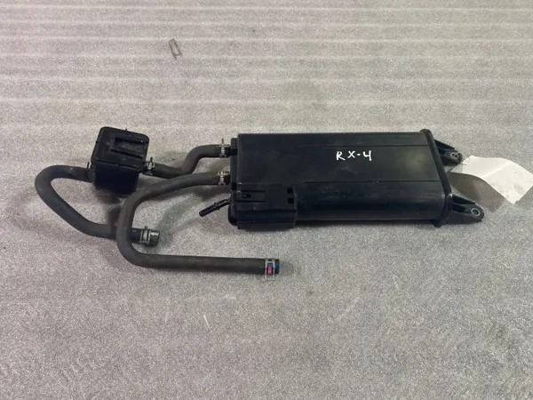 Lexus RX 450H 2020 Kohlefilter OEM UTO30921 image 2