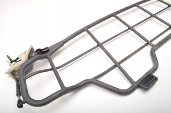 Grille de coffre Volvo OEM 237262 pour XC70 II/V70 III image 4