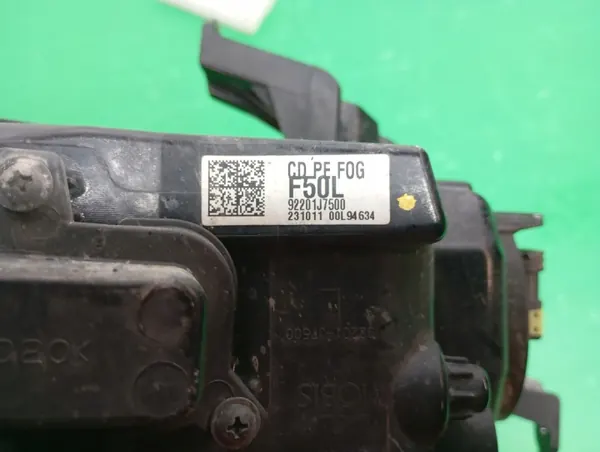 Halogenstrålkastare Vänster Fram Kia Ceed OEM 92201-J7500 image 8