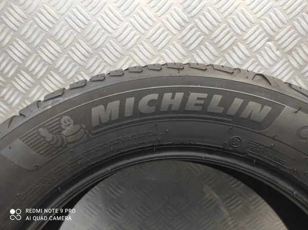 Pneus Michelin CrossClimate 2 205/60R16 - Lot de 3 image 3