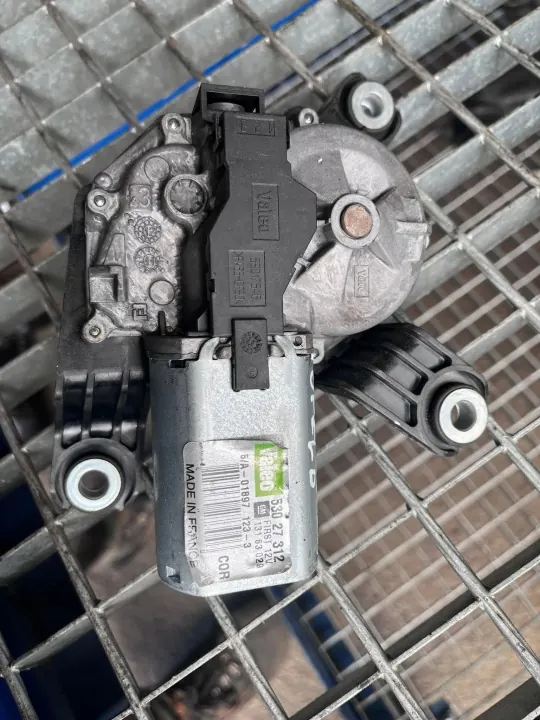 OEM 53027312 Achterruitenwissermotor Opel Corsa D image 2