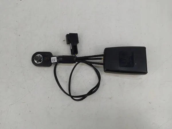 Fivela cinto esquerda dianteira OEM 13283064 Chevrolet image 2