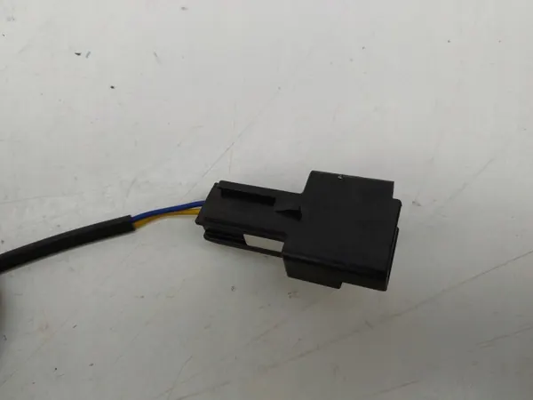 Fivela cinto esquerda dianteira OEM 13283064 Chevrolet image 3