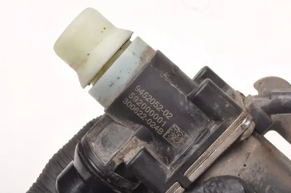 BMW G08 Elektroventil OEM 9452052 - Gebraucht image 5