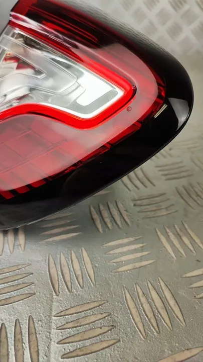 Luz Trasera Izquierda Derecha Renault Captur image 4