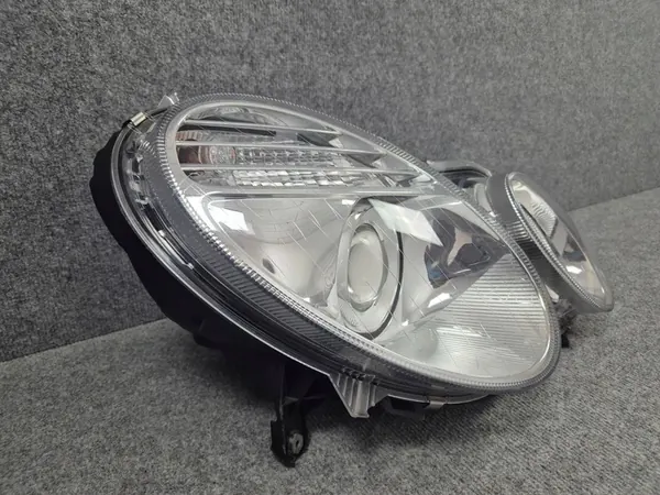 Voorkant Rechts Koplamp - MERCEDES E KLASSE W211 LIFT H7 image 3
