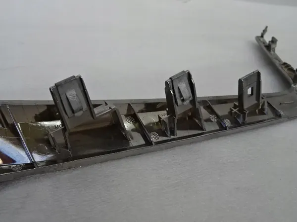 Peugeot 3008 II Garniture Tunnel Chrome Gauche OEM MOU021954 image 7