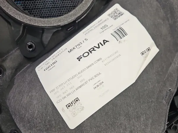 Linker Achterdeur Bekledingspaneel Skoda Superb OEM 3P0867211 image 5