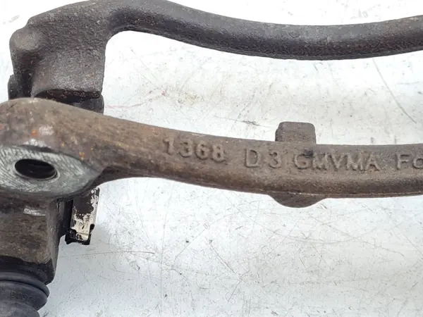 Ford Transit achterrem montageclip OEM 1368 image 3