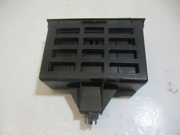 Porta-CD OEM 123XXXX para VW Golf 4 Bora image 3