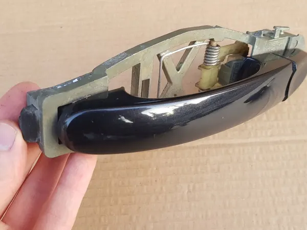 Takaoikea ovenkahva / VW Touran I 2003-2015 / LC9Z image 8