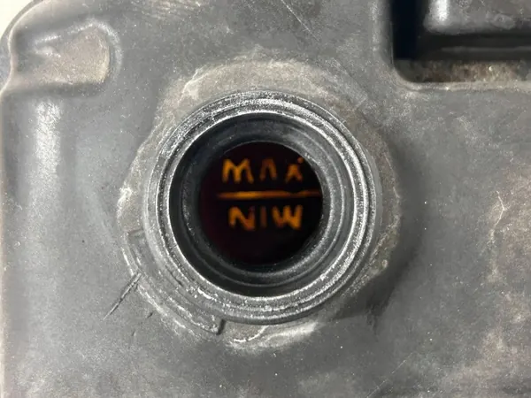 Uitzettank Maserati Quattroporte OEM 12345 image 7