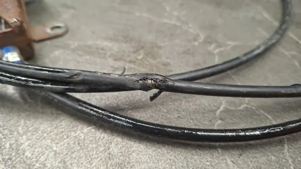 Câble d'ouverture de capot Honda Accord VI - Pièce OE image 4
