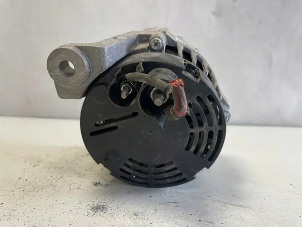 Vaihtovirtageneraattori Fiat Punto 65A Magneti Marelli image 6