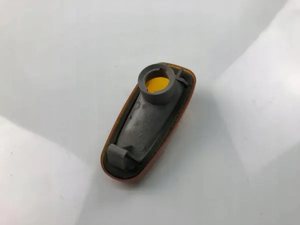 OEM 49901029 Vasen lokasuojavilkku VW LT 40-55 image 4