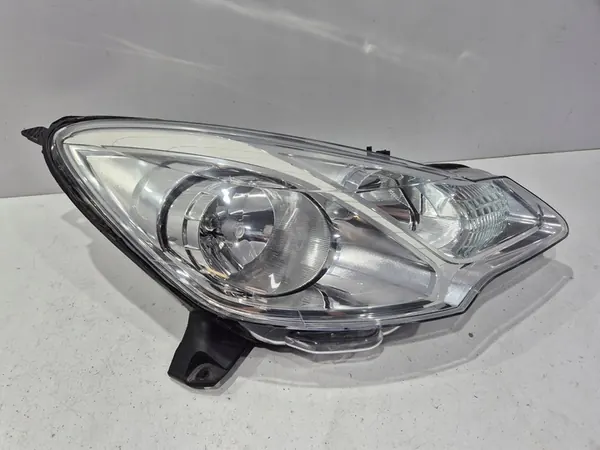 Vaurioitunut Ajovalo Citroen C3 II Oikea 1606930080 image 4