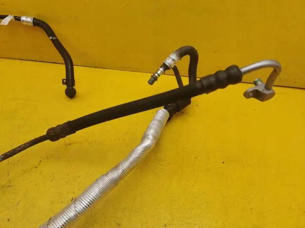 Flexible de direction Volvo V60 II OEM 31329821 image 4