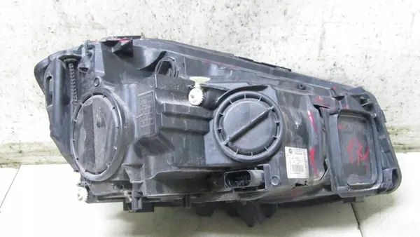 Mercedes W 176 A1768203861 Linker Lamp image 4