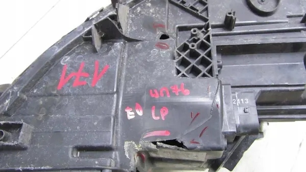 Mercedes W 176 A1768203861 Linker Lamp image 9