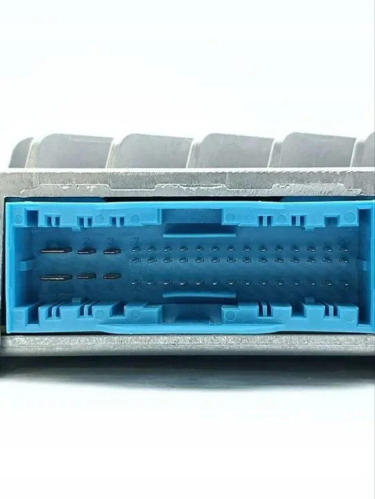 Mercedes-Benz Förstärkare OEM A2979005311 Begagnad image 7