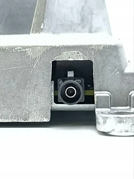 Mercedes-Benz Förstärkare OEM A2979005311 Begagnad image 8