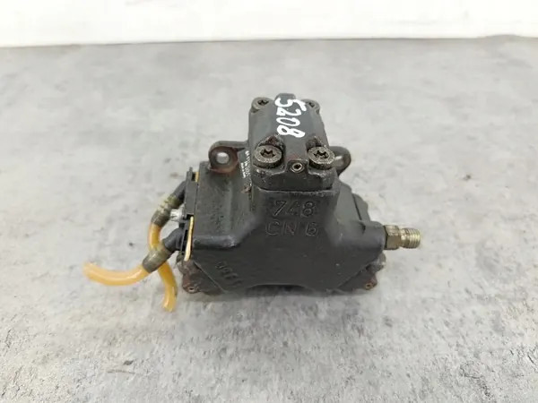 Mercedes Hogedrukpomp OEM A6110700501 0445010008 image 4