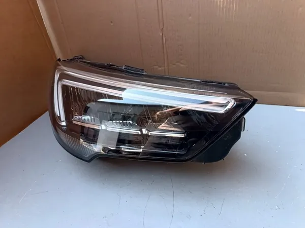 OPEL CROSSLAND X 17r - Oikea Etu FULL LED Lamppu 39153541 image 3