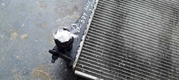 Radiador de agua Audi A6 2.0 TDI image 8