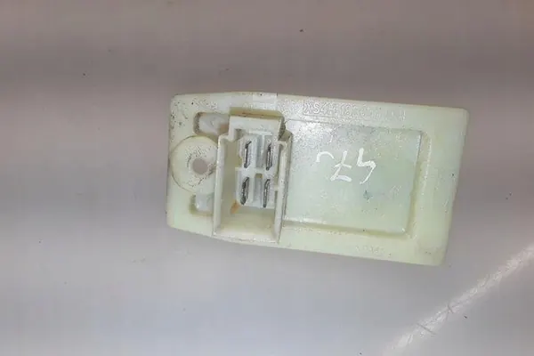Heater Fan Relay FORD FOCUS IV 1.8L image 2