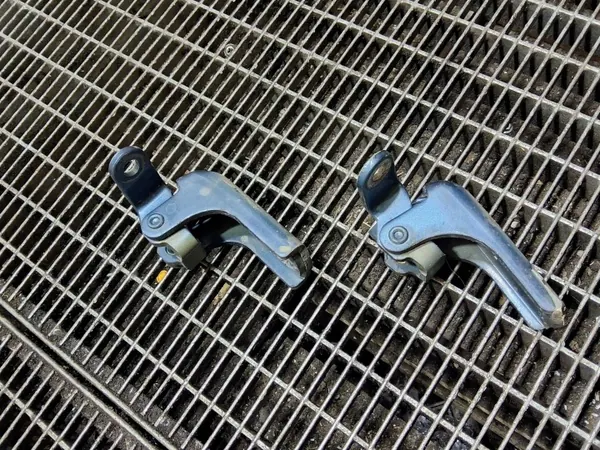 Opel Cascada etuoven saranat vasen OEM SKE58254 image 5