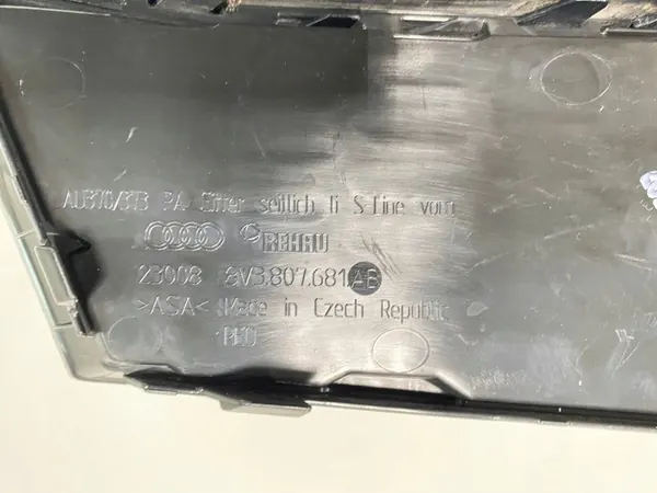 Rejilla de parachoques delantera izquierda Audi A3 8V S-Line image 5