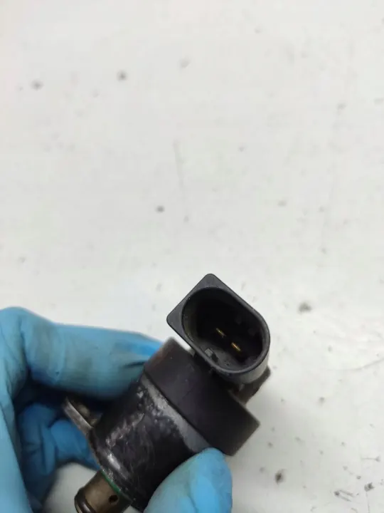 Sensor pressão combustível OEM 0928400537 BMW 3 E46 image 6