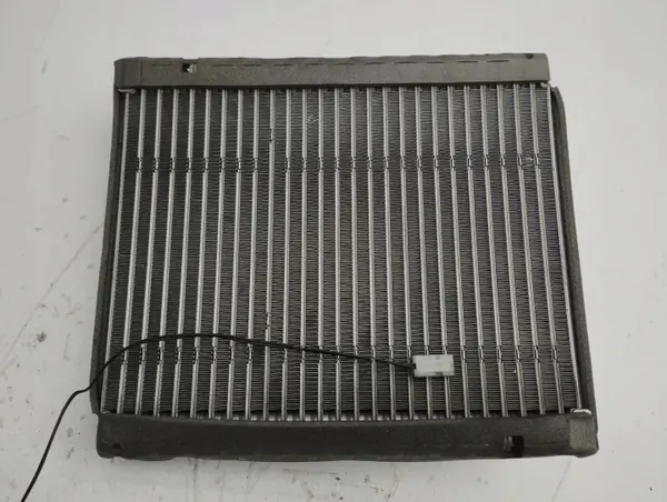 Citroen C-Crosser 2009 Verwarmingskern Airconditioning OEM AMD121986 image 7