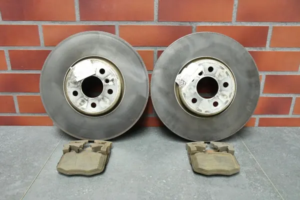 Disques et plaquettes avant OEM 662358389 BMW X5/X6/X7 image 2